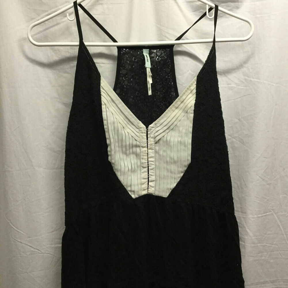 Kimchi Blue Black and white shirt